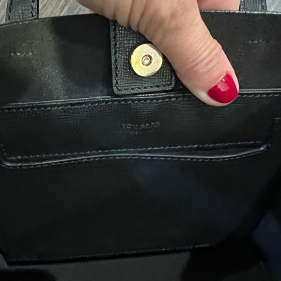 Tom Ford black mini tote with crossbody strap. 100% authentic - Picture 8 of 8